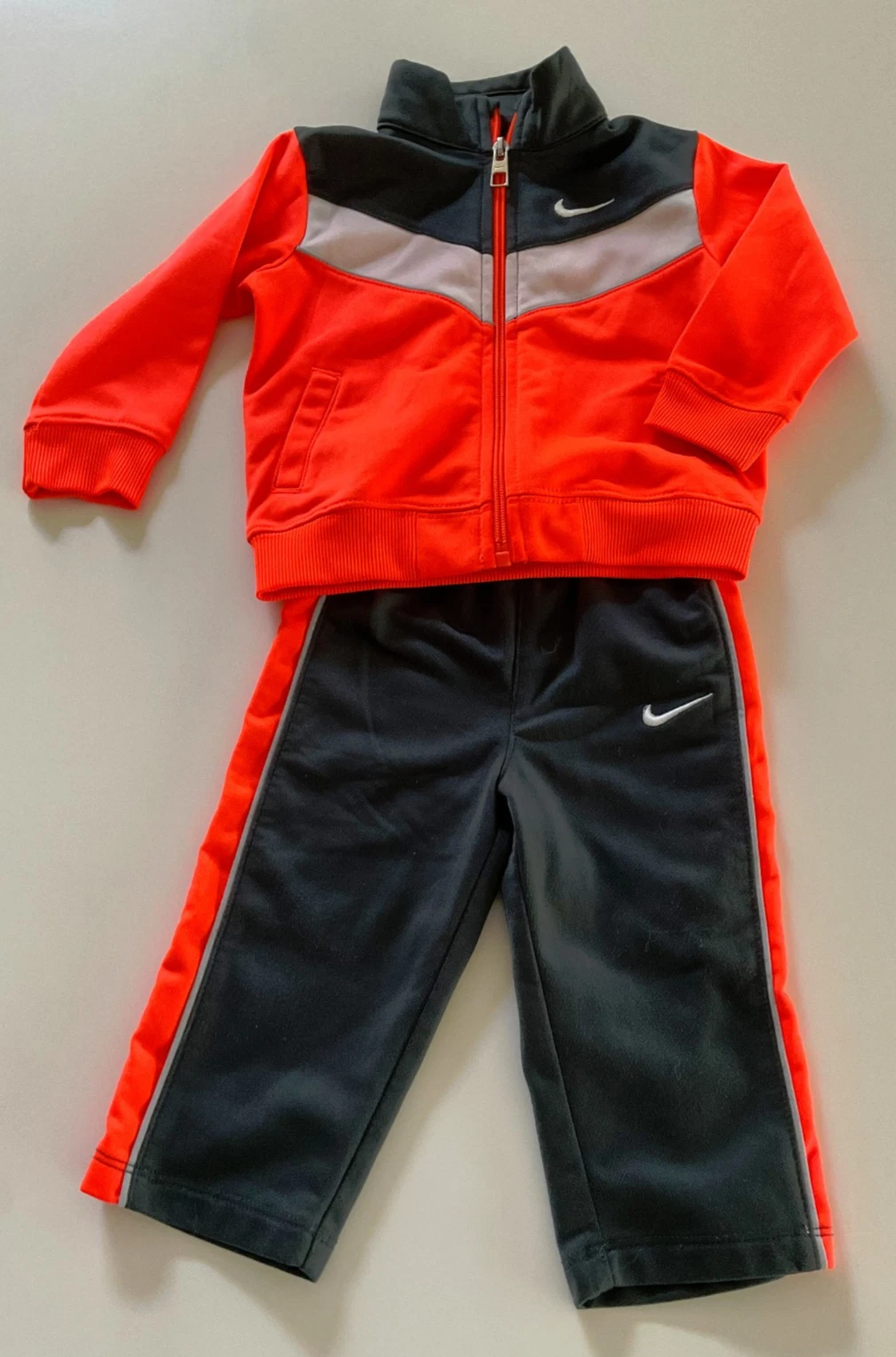 Nike Baby 12M Boys 2-Piece Gray Orange Tracksuit Jogging Set Jacket and Pants