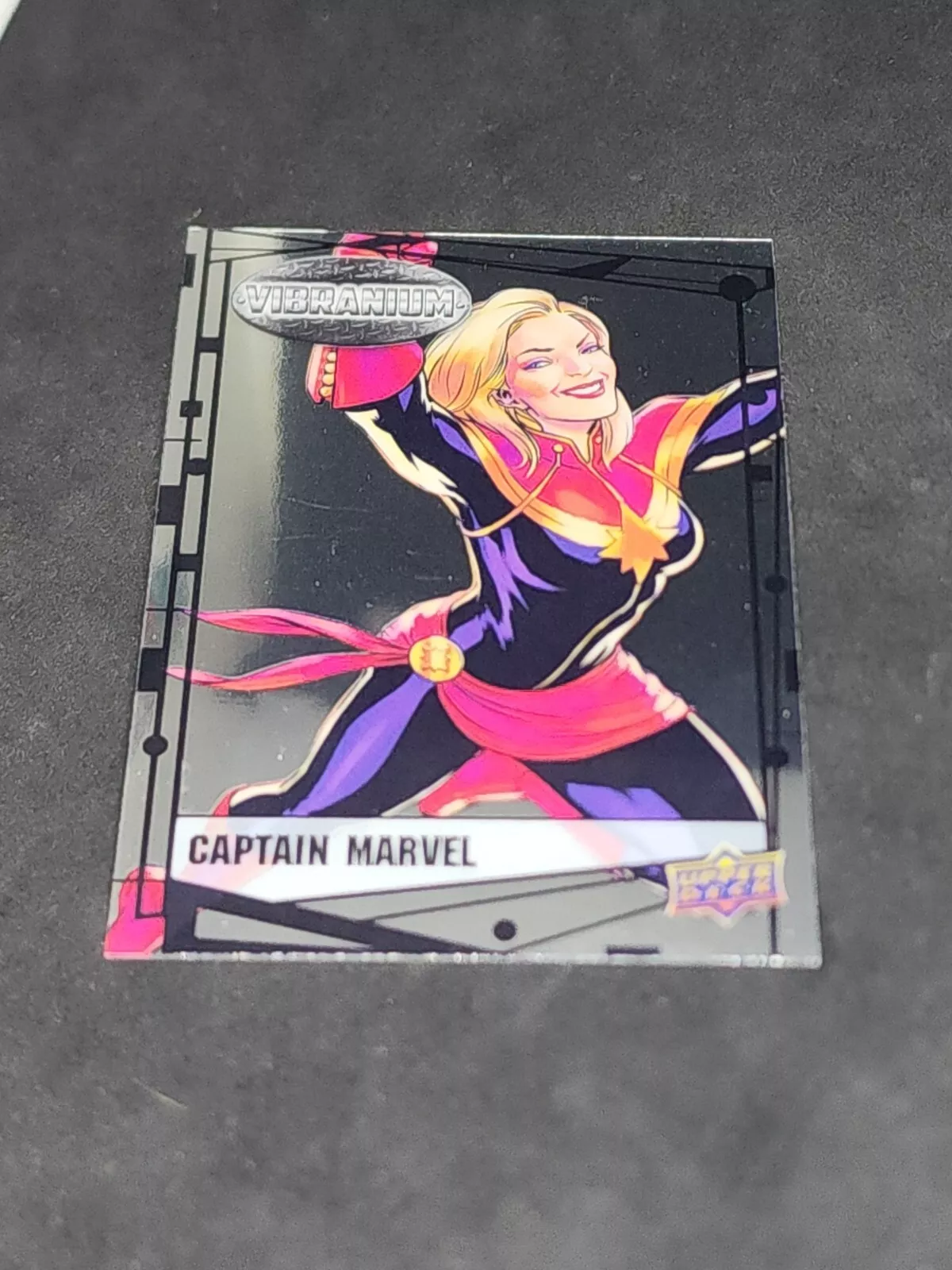 Captain Marvel 2015 Marvel Vibranium Base Card No. 2