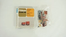 Preiser HO Scale Car Trailer Set Kit Figure Item 1150 B38