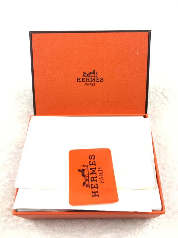 Vintage 90s Hermes Women Carpe Diem Silk Scarf Square Scarf Wrap Come With Box  - Image 2 of 4