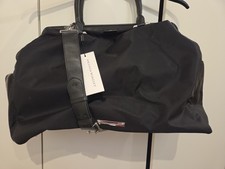 Amanda Wakeley Grace Gym bag, in black, never used, completely new