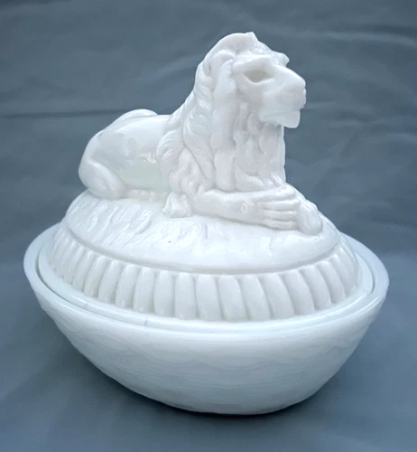 Antq PAT AUG 6 1889 Thomas Atterbury 2 Piece Milk Glass Lion On A Dish