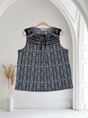 Rafaella Sleeveless Top Women s XL Embroidered Tie Neck Boho Summer