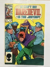 Marvel Comics: DAREDEVIL Vol. 1 No. 218. May 1985 (Box7) VG Condition