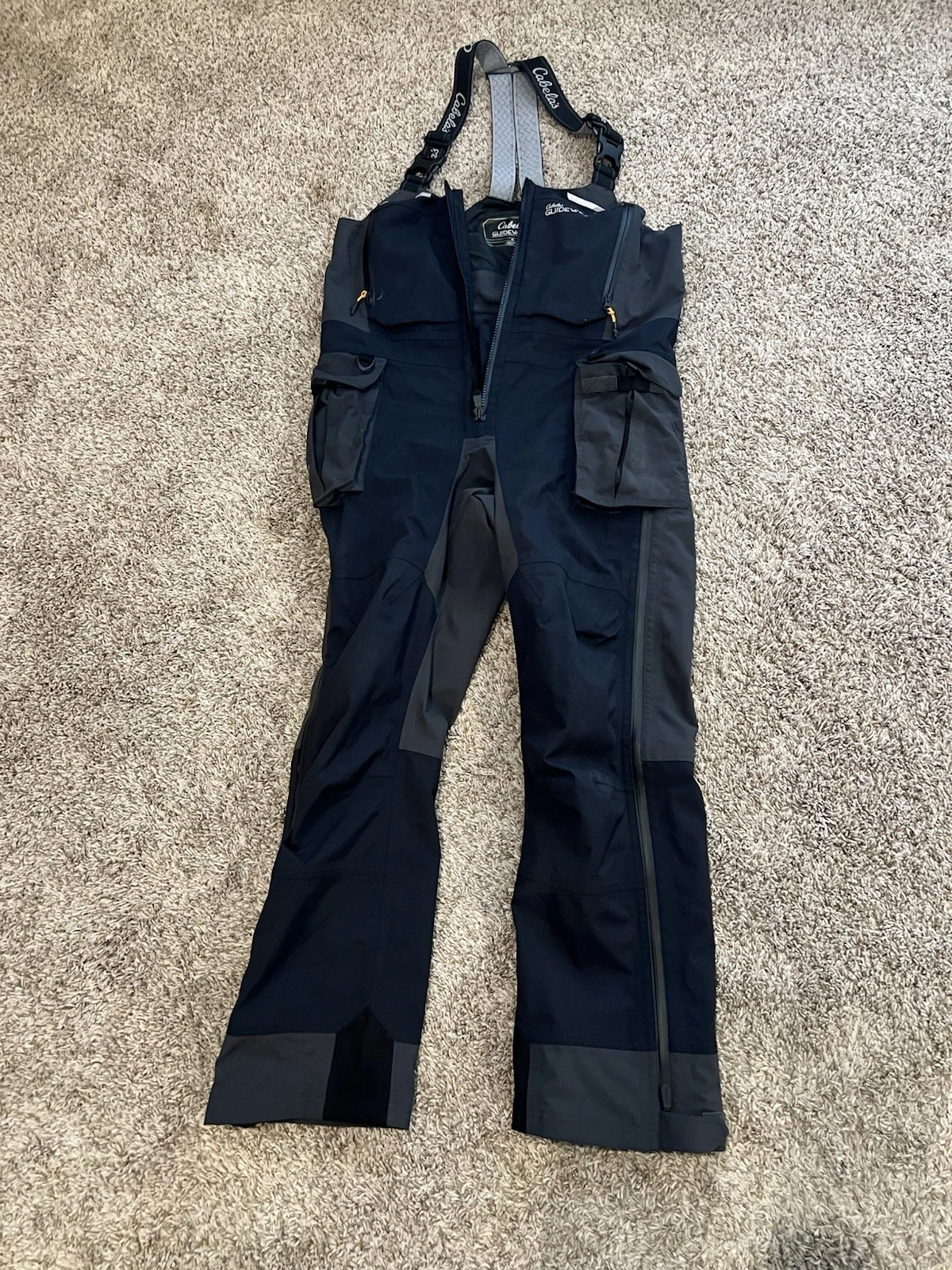 Cabela's Guidewear Men's Goretex Bibs, Size Medium