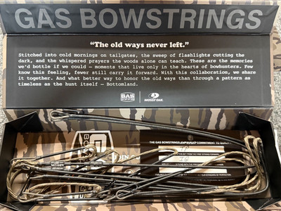 Limited Edition Gas Bowstrings Mathews ARC 30 Mossy Oak Bottomlands String Set