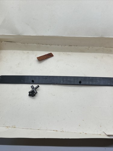 Vintage Tyco Operating Crossing Gate HO scale PARTS ONLY WITH ORIGINAL BOX - Picture 7 of 8