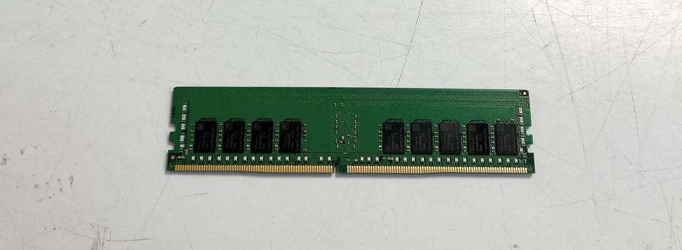 P19041-B21 HPE 16GB Memory Single Rank x4 DDR4-2933 CAS-21-21-21 Registered - Image 3 of 3