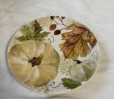 One(1) Fall Tableware 8 3/8” Pumpkin With Leaves Plate