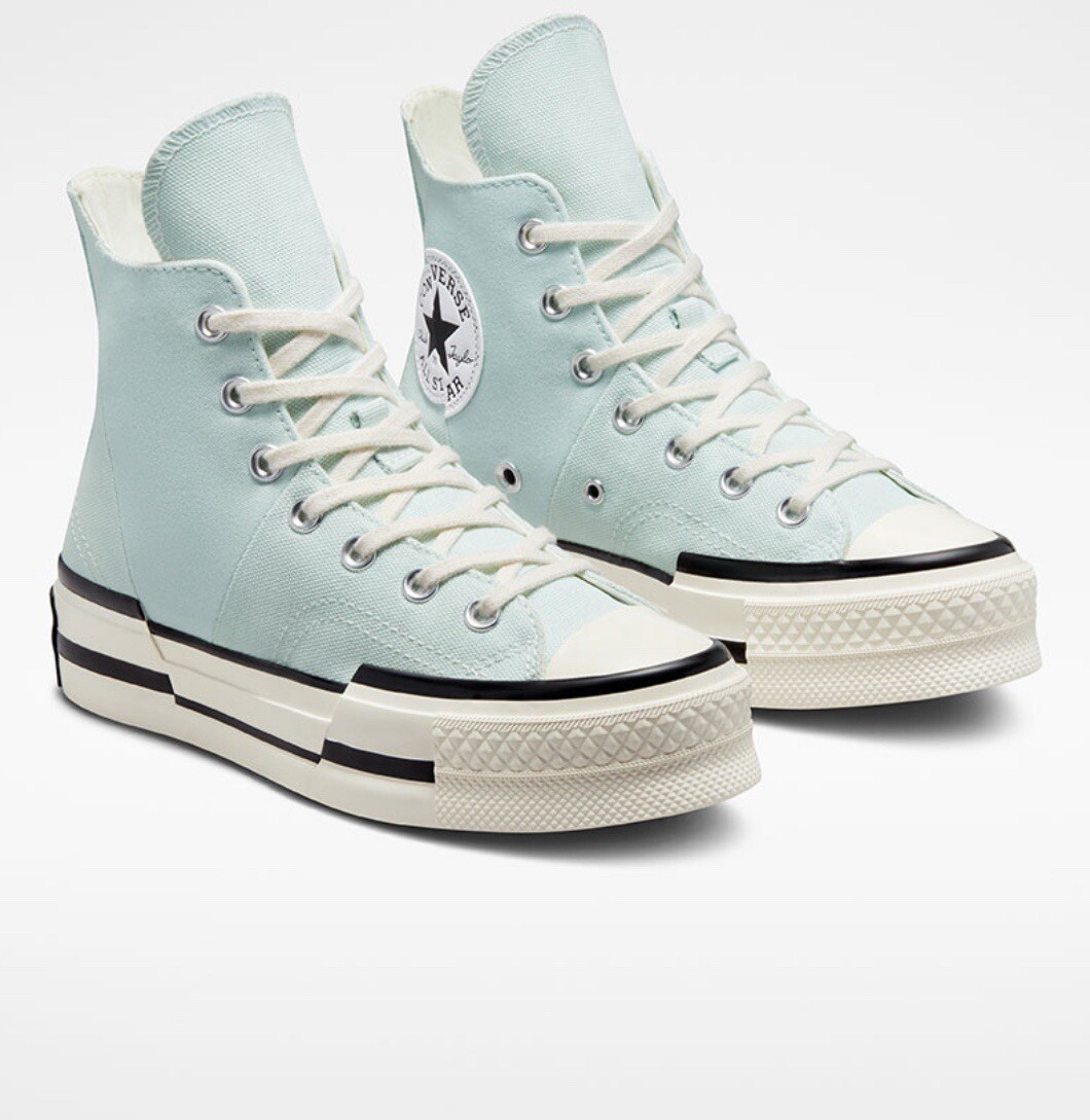 Converse Chuck 70 Plus High Comfort Platform Sneaker Men 7.5 / Women 9.5 A03537C thumbnail 3