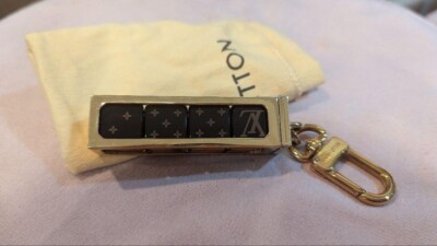 LOUIS VUITTON × Supreme Dice Key Chain Brown/Gold MP2072 LV Japan