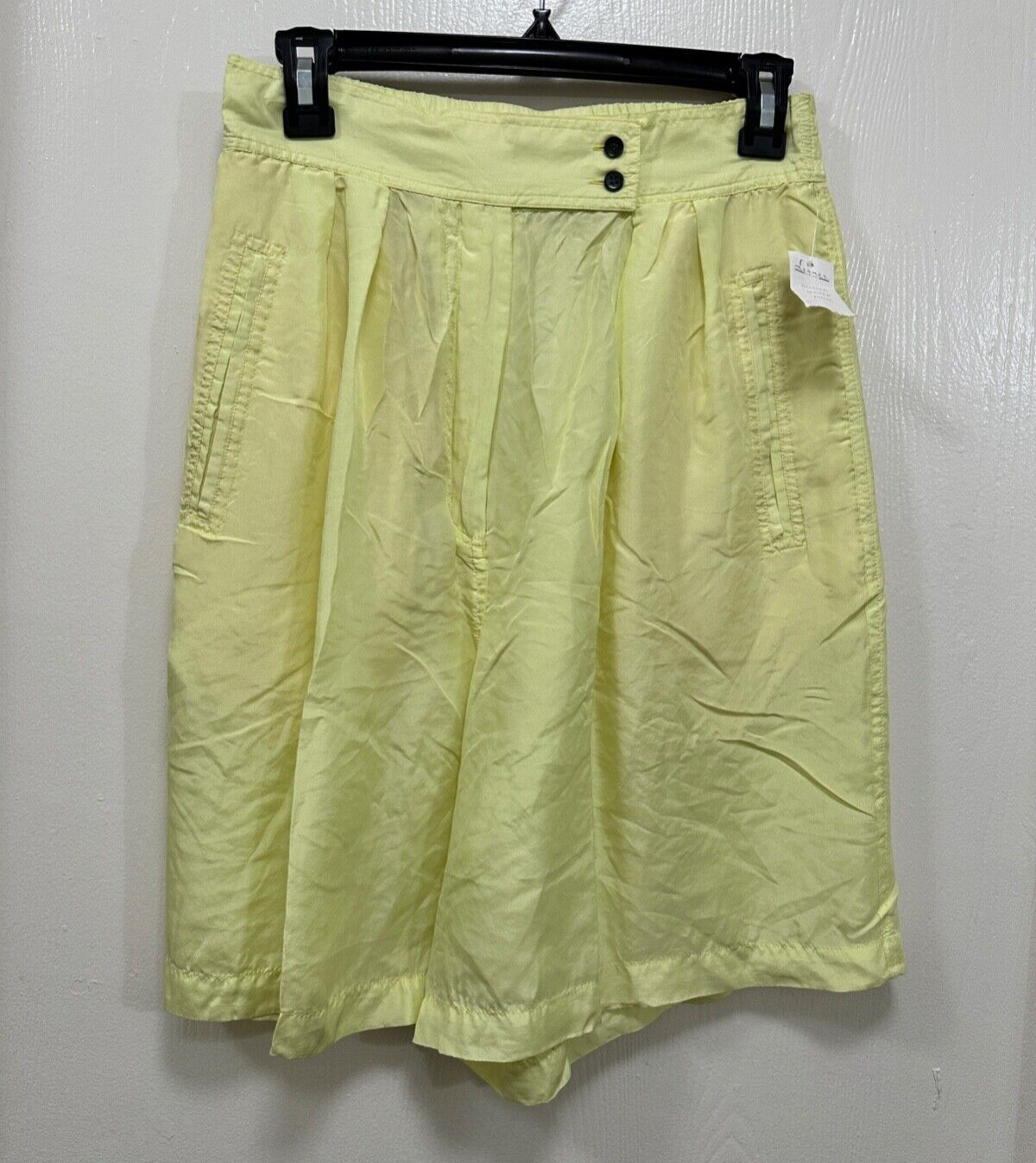 Silk Road Butter Yellow Silk Bermuda Shorts lightweight High Rise size M