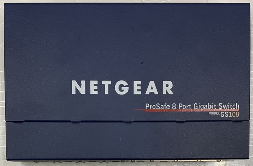 Netgear GS108v3 8-Port Gigabit Ethernet Unmanaged Switch - Picture 2 of 7
