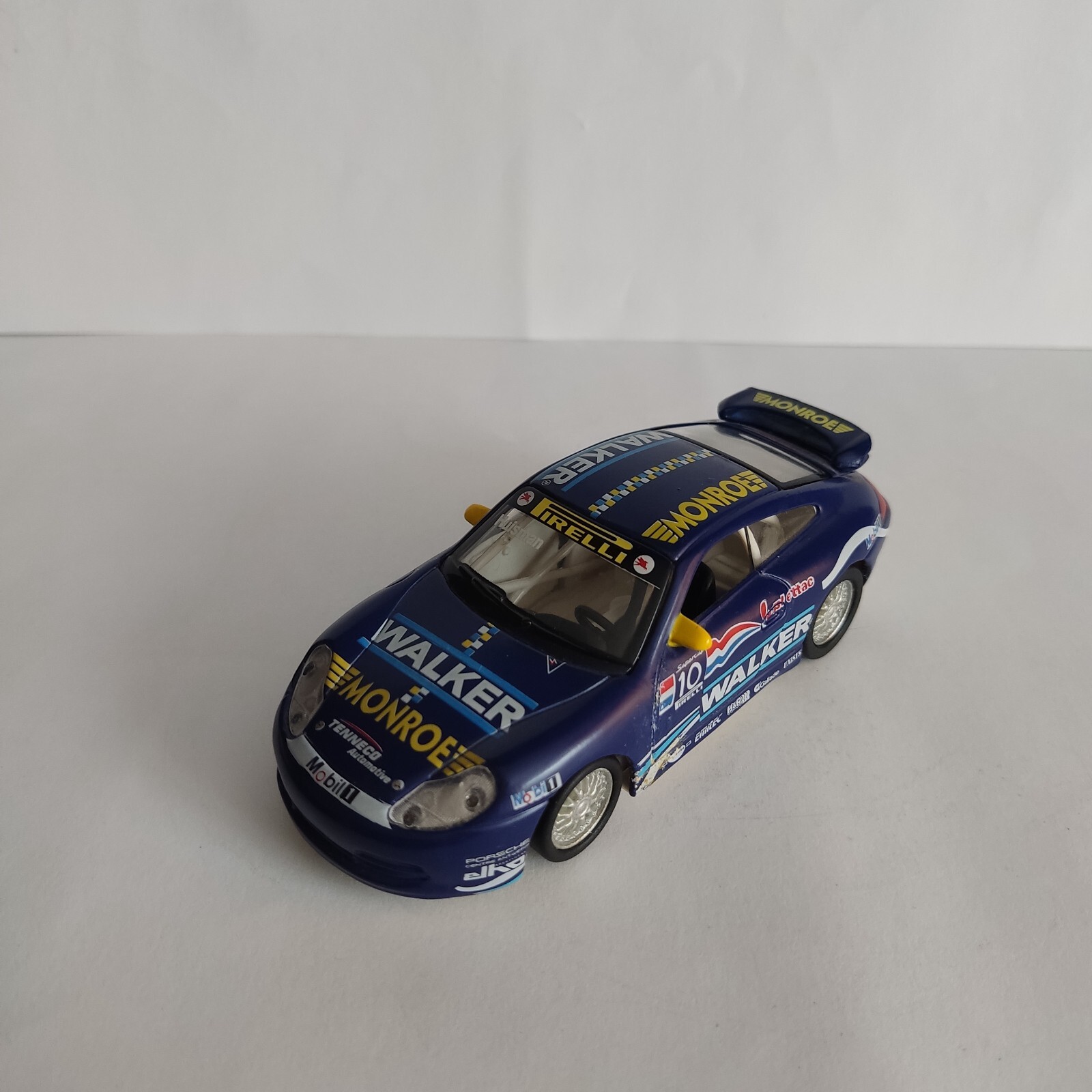 Picture 4 of 14