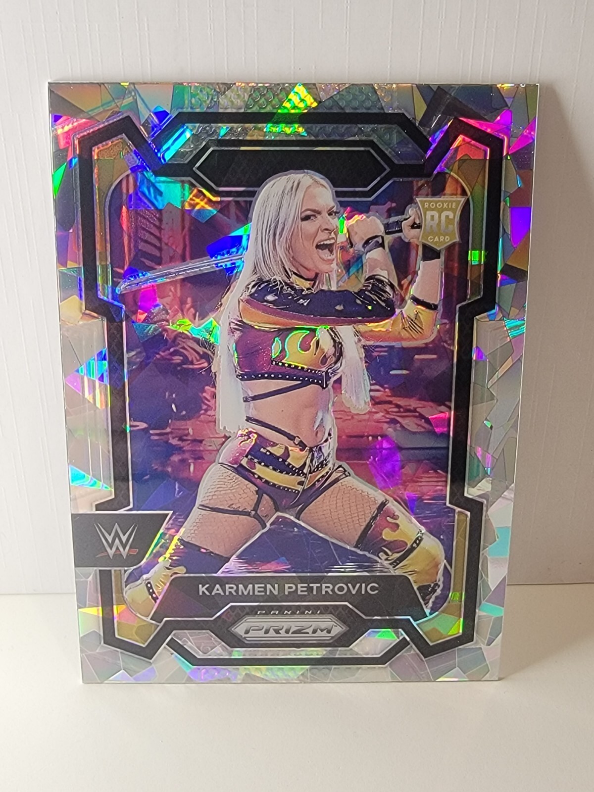 Karmen Petrovic 2024 Panini Prizm WWE CRACKED ICE PRIZM Rookie #107 NXT