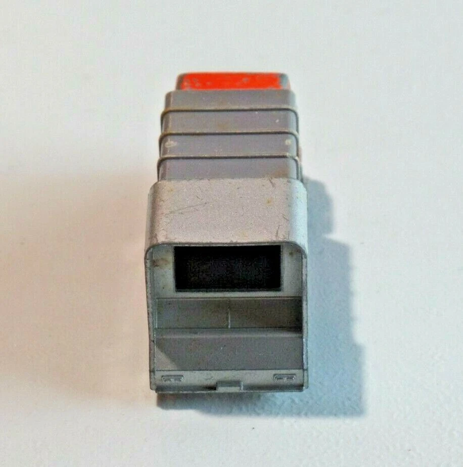 Lesney Matchbox Refuse Truck No. 7 Orange Grey Dumper 1966 England Original 8712 - Image 4 of 4