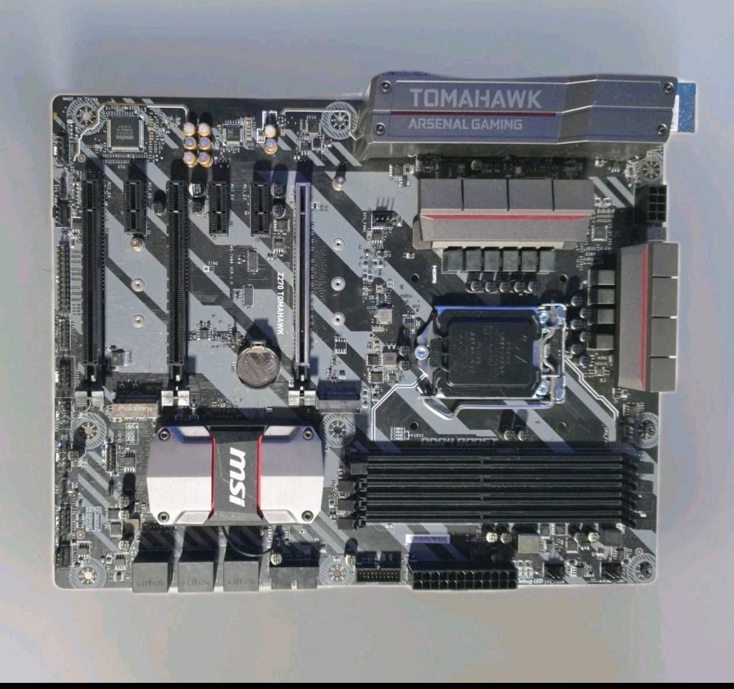 MSI Z270 TOMAHAWK LGA 1151 Intel Z270 HDMI SATA 6Gb/s ATX Intel Motherboard