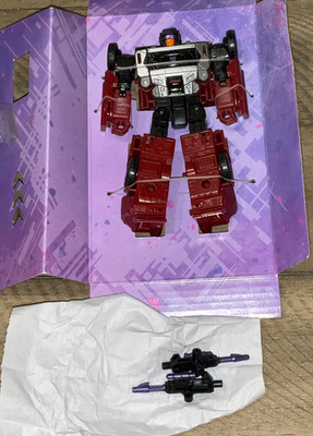 Transformers Generations Legacy Deluxe Class Dead End (Menasor) NEW UNUSED