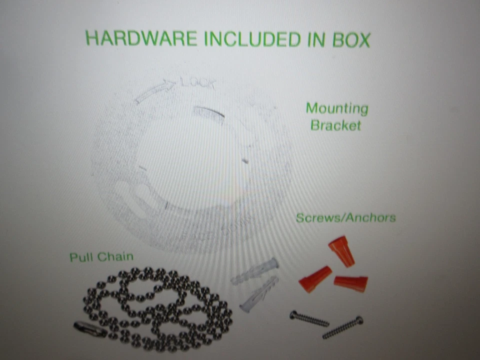 CE 10 in. Luz de armario blanca con cadena de tracción LED de montaje empotrado Foto 4 de 4