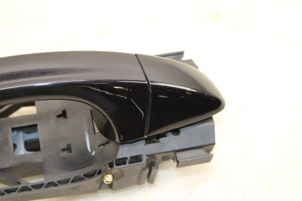 Оригинальная задняя правая наружная дверная ручка для Volkswagen GTI 2015-2021 годов выпуска LX20 - Изображение 4 из 4