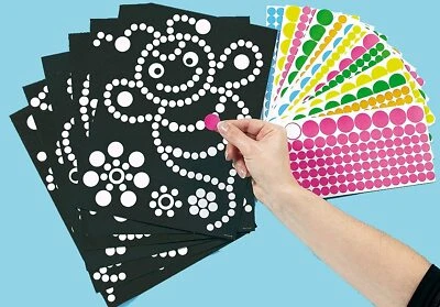 XMAS Dotty Art Sticker Set Kit Bambini Artigianato Attività Creativa RIEMPITIVO CALZE