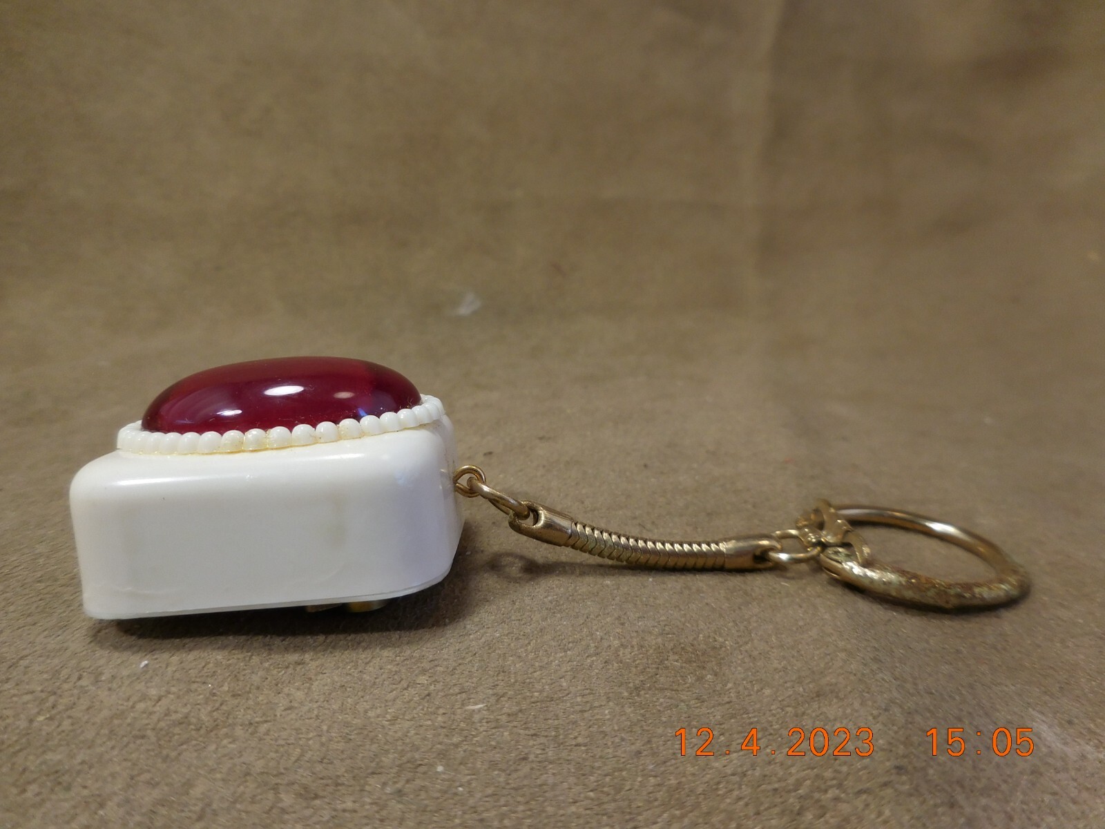 Picture 4 of 8