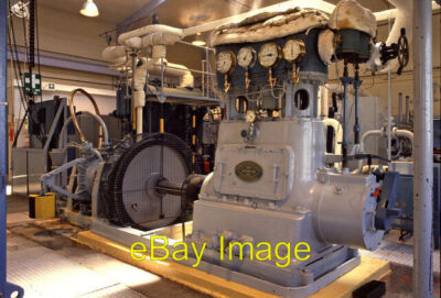 Foto 6x4 Royal Naval Engineering College, Manadon - Dampfmaschine Plymout um 1989