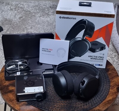 SteelSeries Arctis Pro Wireless Over-Ear-Kopfhörer - Schwarz