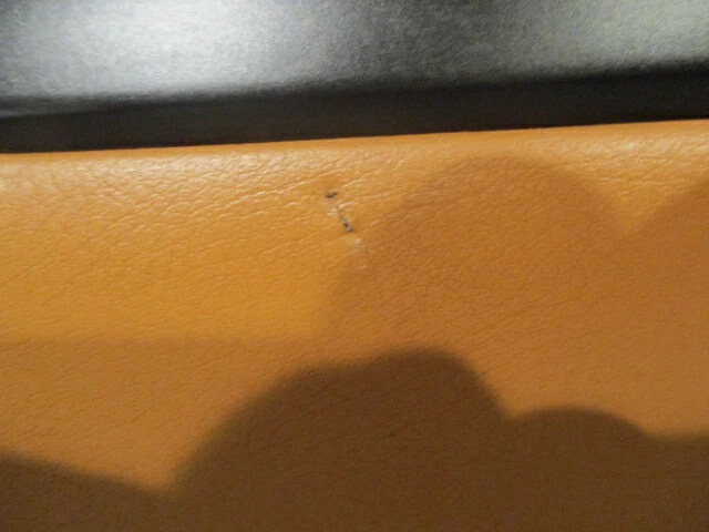 Maserati 4200 cupé, Gransport - panel lateral superior trasero izquierdo - P/N 981210900 Foto 2 de 4