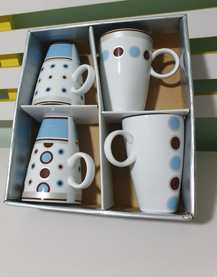 Maxwell & Williams Set of 4 Tea Coffee Mugs Retro DECO DOT. Blue