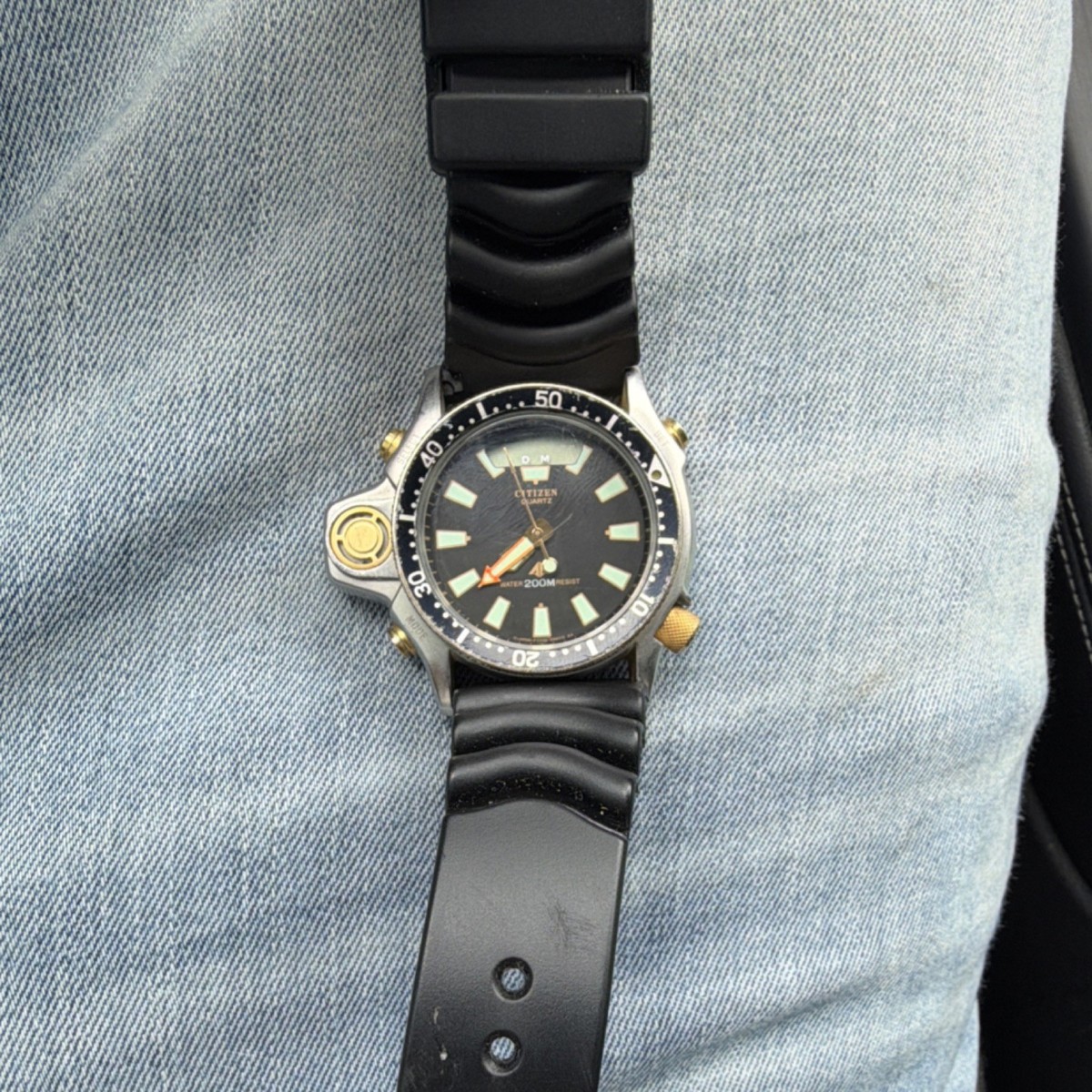 1988 Citizen Aqualand Diver 200m Analog & Digital Quartz Watch 2
