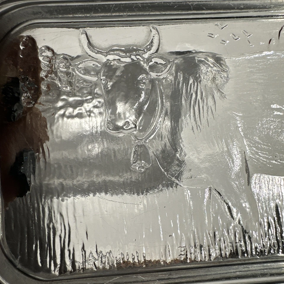 Arcoroc France Vtg  Cow Butter Dish Clear Glass Cont. w/ Lid ribbed base 6”x 3” - Image 4 of 4