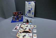 Lotto kinder ferrero star wars 2020 n. 4 personaggi 3D  + 2 box gioco da tavolo