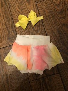 baby bummies and bows