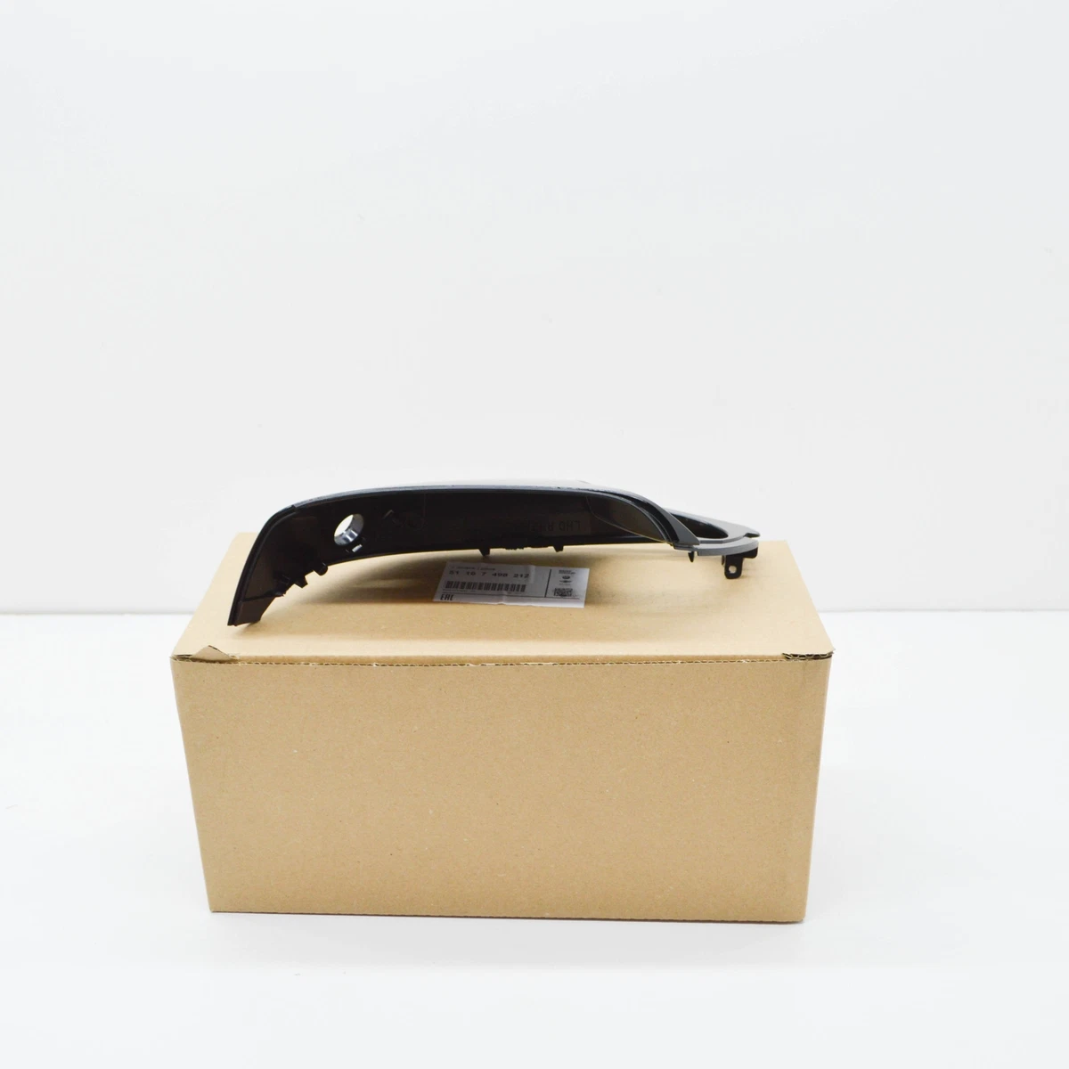 NEW BMW 3 G20 RIGHT MIRROR LOWER HOUSING SECTION 7498212  