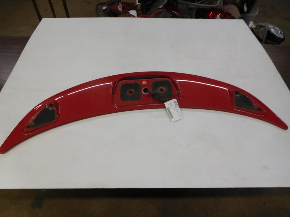 OEM Pontiac Sunfire Trunk Lid Spoiler Wing  Bright Red 1995-2005 2 Door Coupe - Imagem 2 de 4