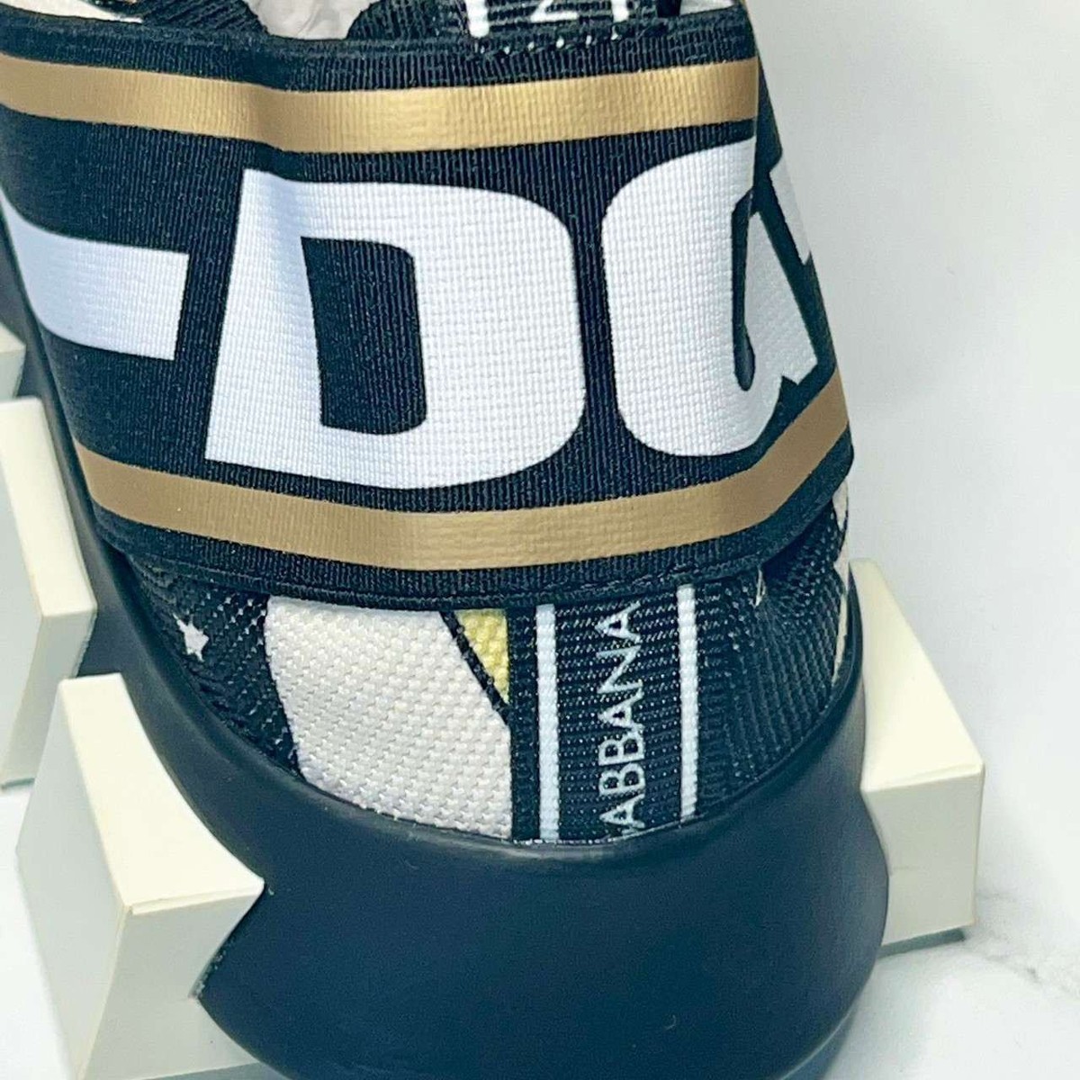 Dolce & Gabbana Comet-print Sorrento Slip-on Sneakers Dolce & Gabbana Star-Print Slip-On Sorrento Sneakers  main image 4