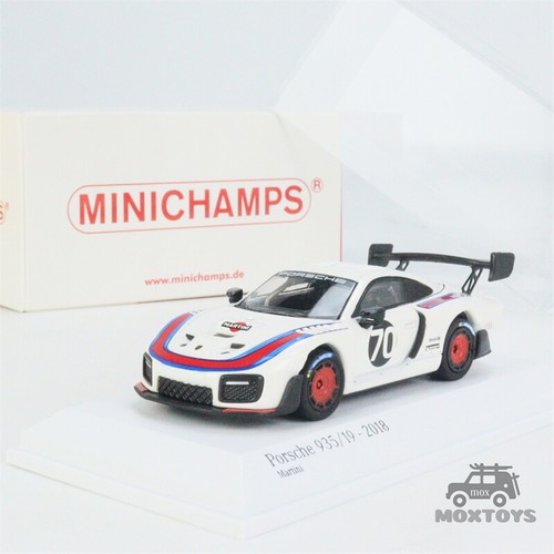 MINICHAMPS 1:64 PORSCHE 935/19 2020 /MARTINI RACING Diecast Car - Picture 6 of 15