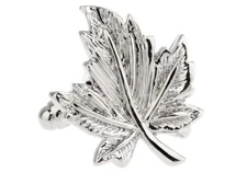 Maple Leaf Leaves Pair Cufflinks in a Presentation Gift Box & Polishing Cloth