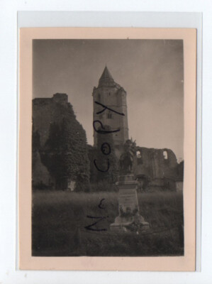 A188 Original Vintage Foto Schnappschuss Abtei und Totendenkmal La-Sauve33670