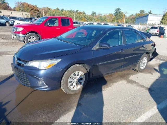 Used Front Right Lower Lower Control Arm Front fits: 2016 Toyota Camry VIN D 5th Foto 2 de 4