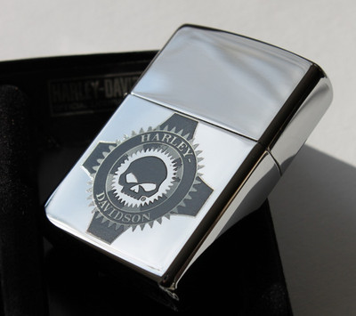 Zippo Lighter   Harley Davidson Skull  60002099   Neu New   A196