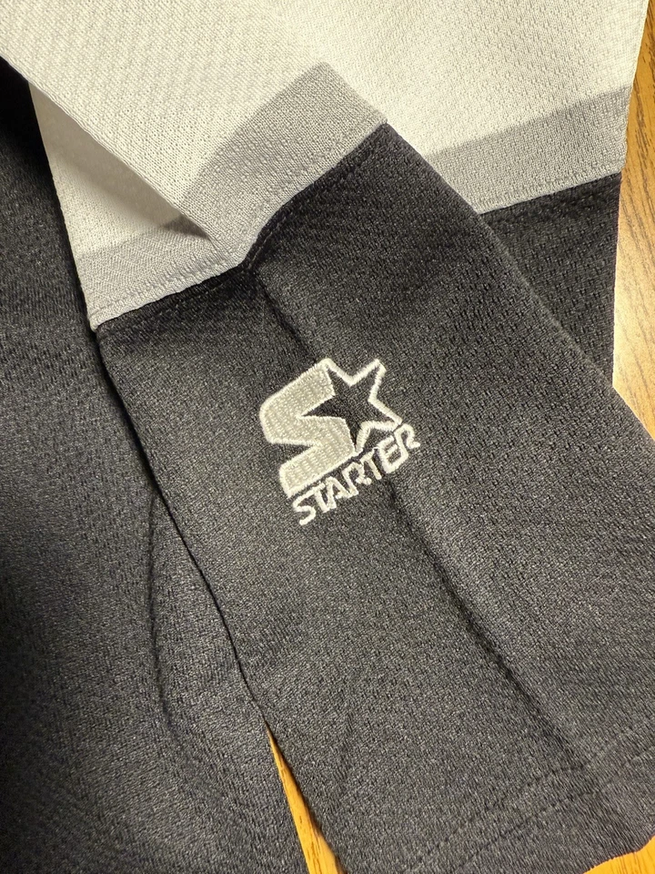 Camiseta Los Angeles Kings Starter preta masculina tamanho G/XL - Imagem 4 de 4