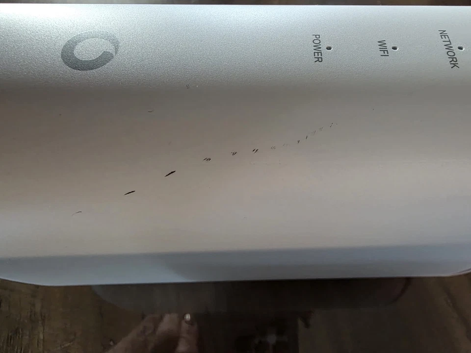 GigaCube 4G Z21 - LTE Router - weiß WLAN-Router (Ende 2023) - Bild 4 von 4