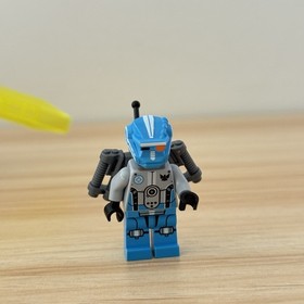 LEGO 70700 Galaxy Squad Space Swarmer Complete With Mini-figures Instructions