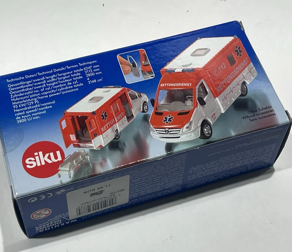 SIKU 1/50 Scale #2108 Mercedes Benz Ambulance Rettungsdienst Purchased In Europe - Image 4 of 4