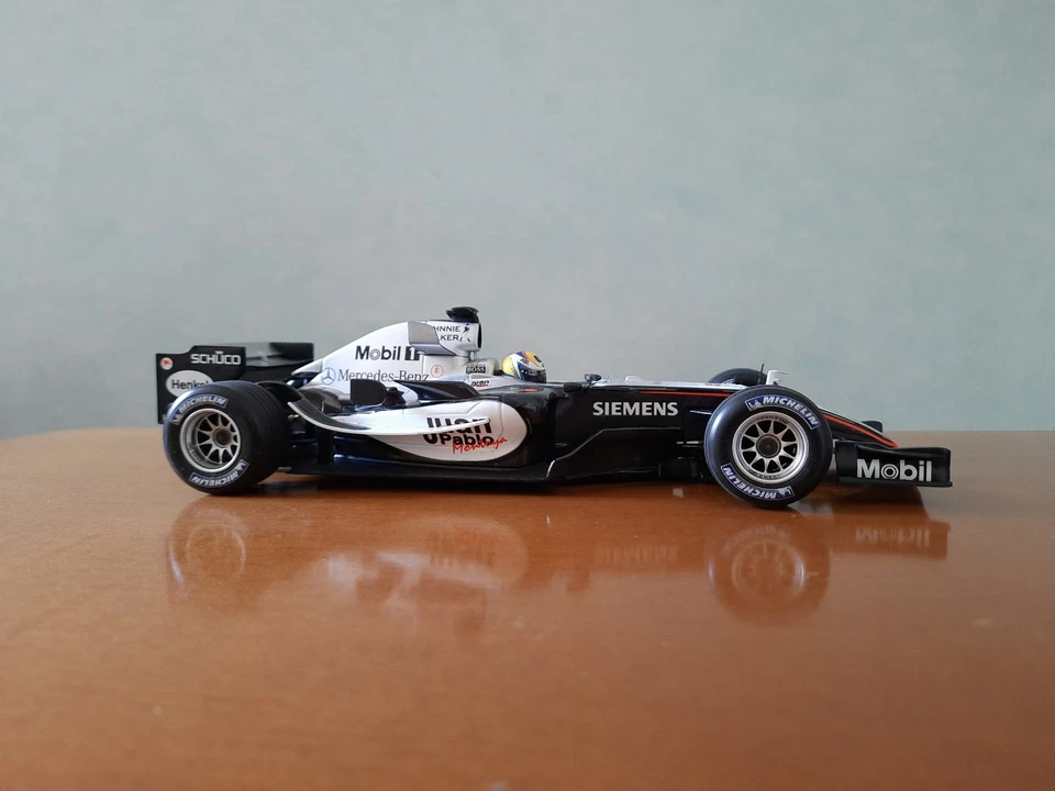 McLaren Mp4-20 - Juan Pablo Montoya - 1/18 - Minichamps - RARE McLaren Box - Immagine 2 di 4