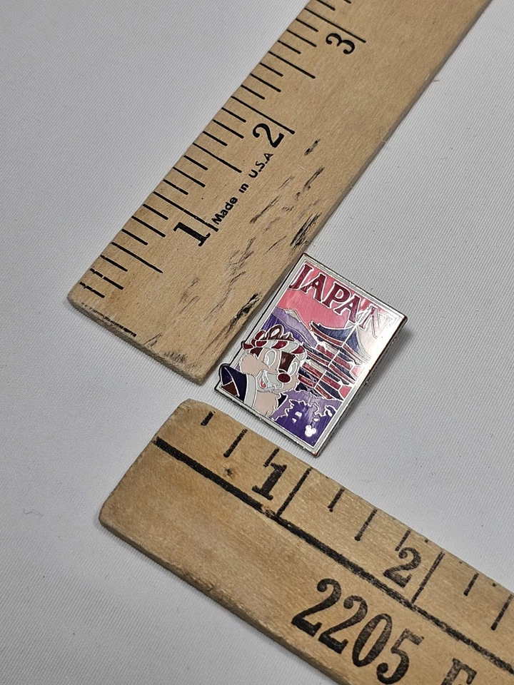 Disney Pin 2008 Hidden Mickey Series Chip N Dale PostcardsPin. Single Pin - Image 2 of 4