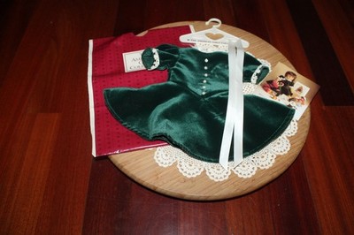American Girl Doll Molly RETIRED Evergreen Holiday Christmas Dress, Pleasant Co.