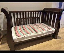 Boori Country Collect In 1 Cotbed, With Removable Side. Used